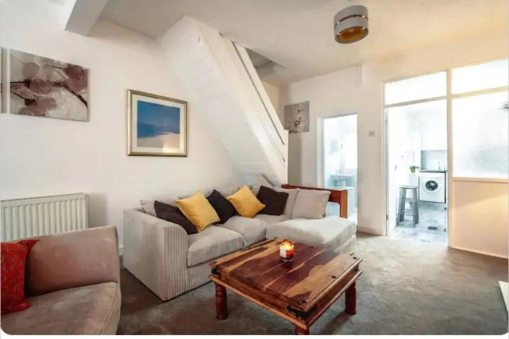Hywel'S Place Liverpool Holiday home